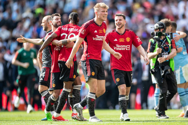 不调整战略 不调整战略